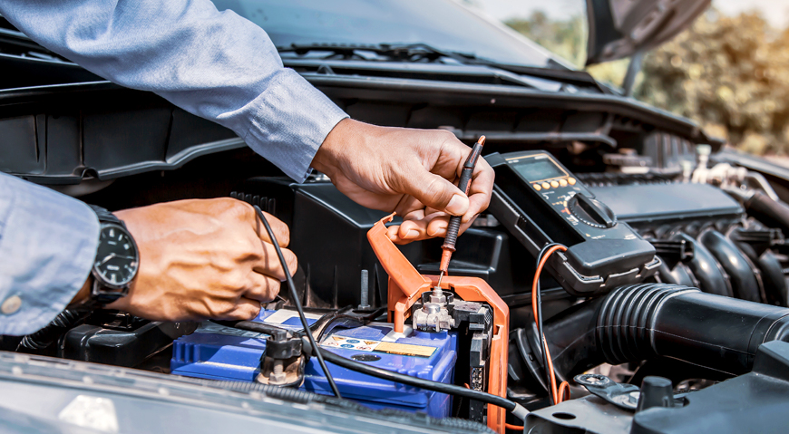 Modern car workshop in Dubai offering expert vehicle repair and maintenance services. Let me know if you'd like variations for specific services like oil change, engine repair, or diagnostics!