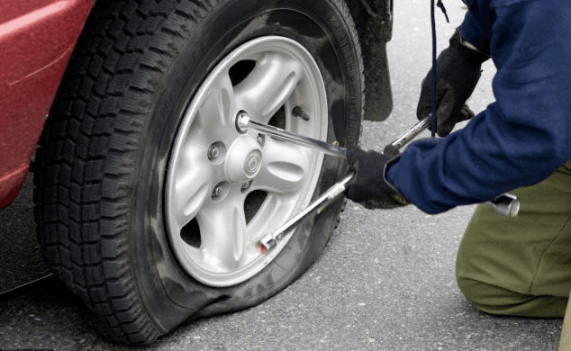 Mobile Tire Change Service in Dubai